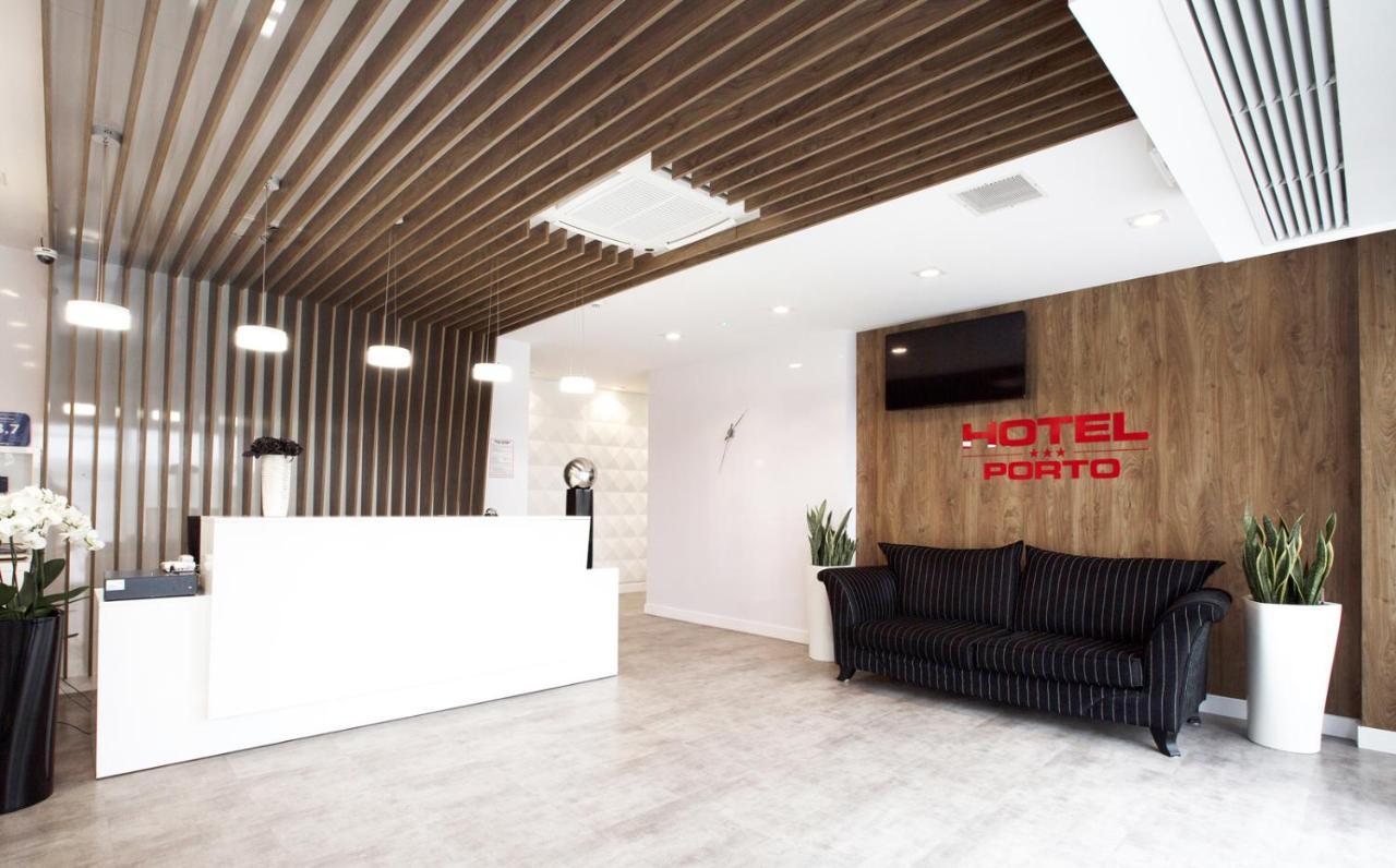 Hotel Porto Radomsko Luaran gambar