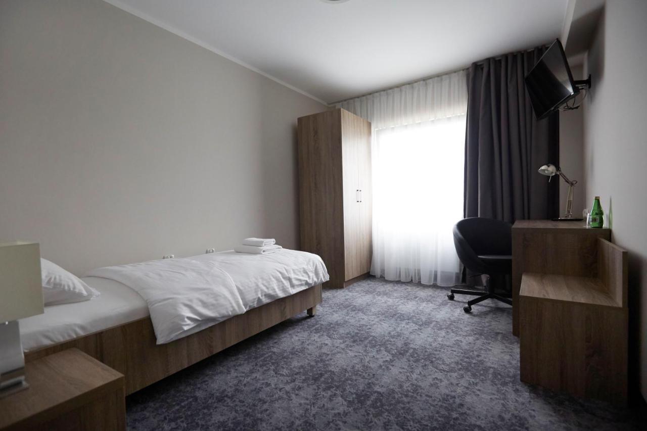 Hotel Porto Radomsko Luaran gambar