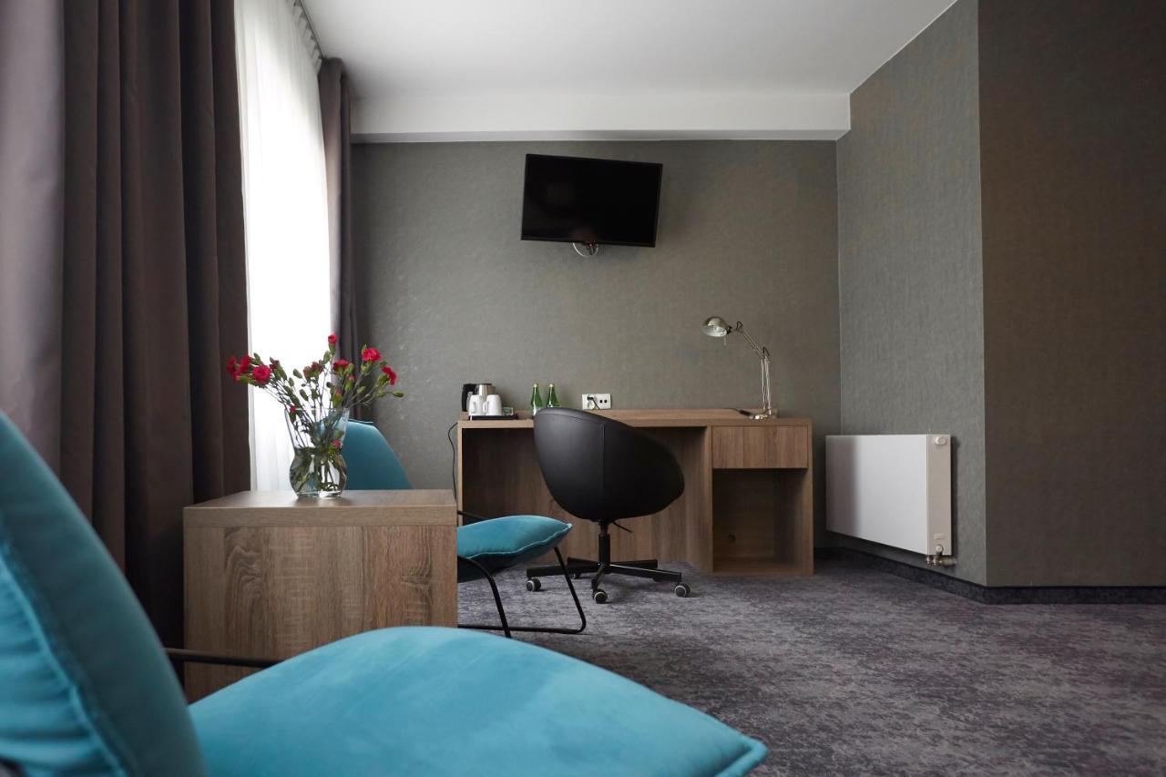 Hotel Porto Radomsko Luaran gambar