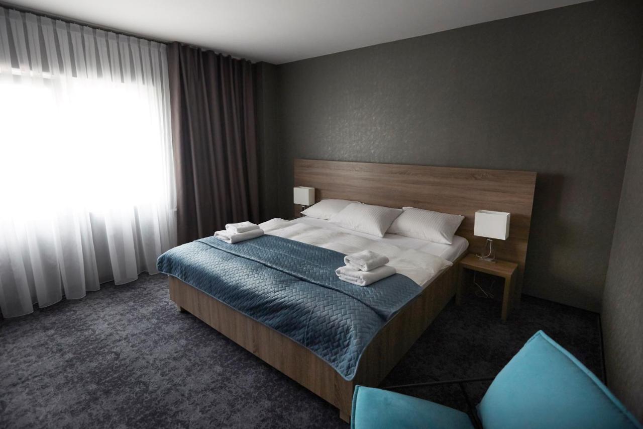Hotel Porto Radomsko Luaran gambar