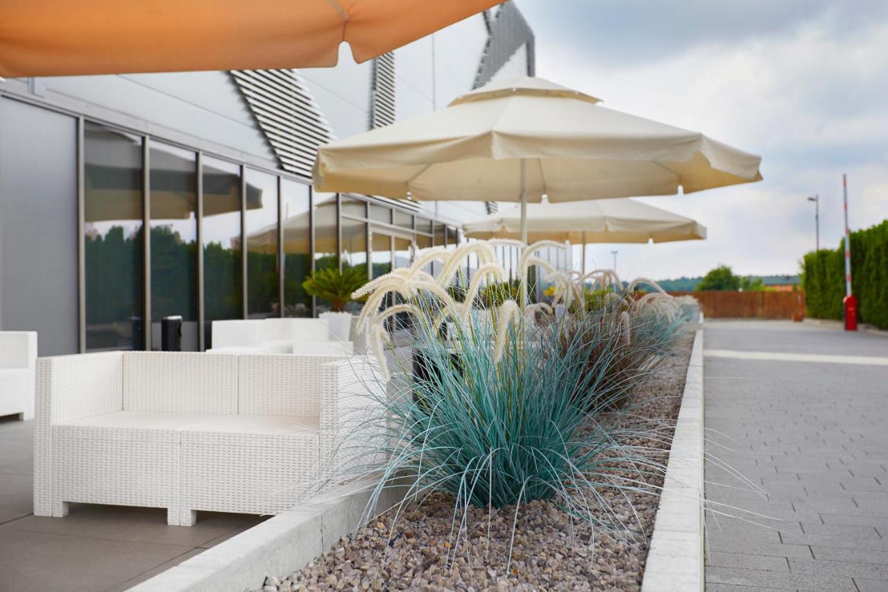 Hotel Porto Radomsko Luaran gambar