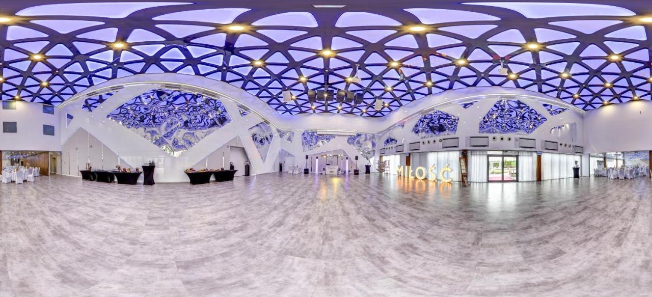 Hotel Porto Radomsko Luaran gambar