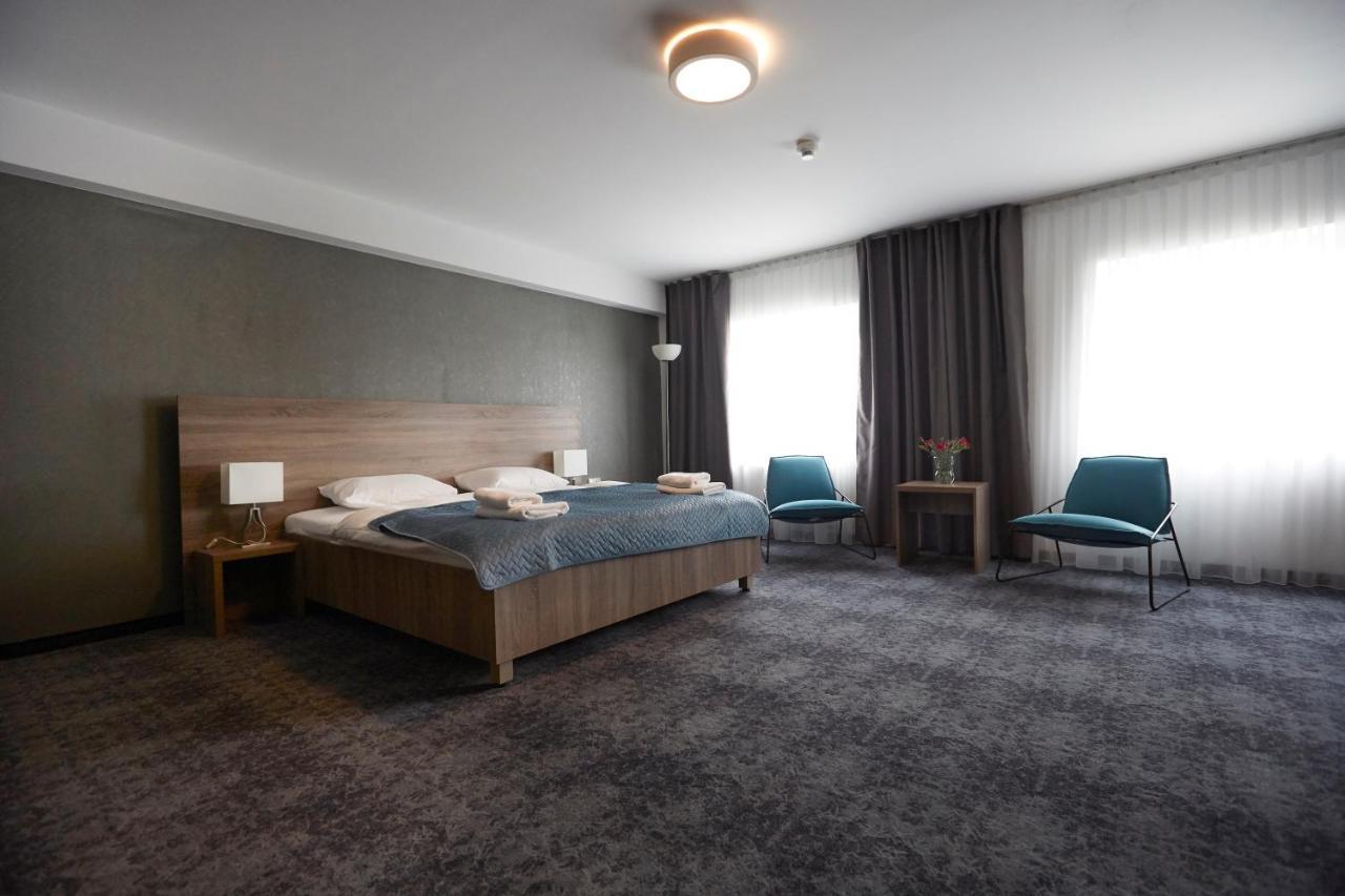 Hotel Porto Radomsko Luaran gambar