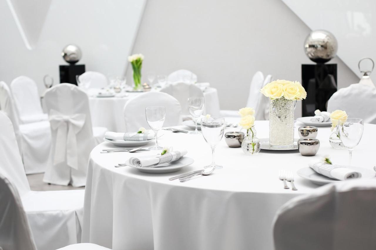 Hotel Porto Radomsko Luaran gambar