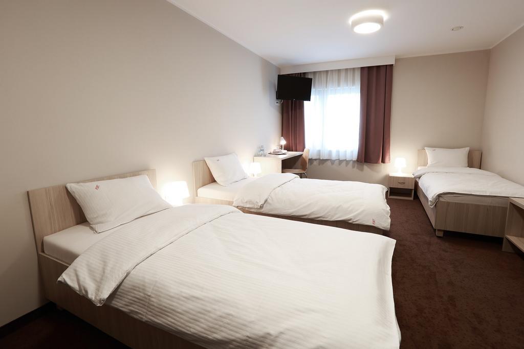 Hotel Porto Radomsko Luaran gambar