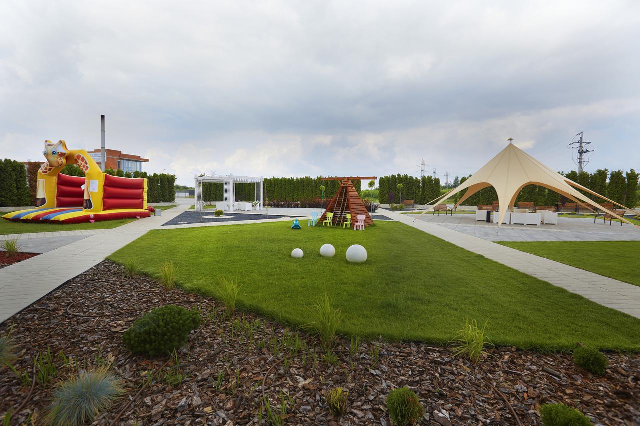 Hotel Porto Radomsko Luaran gambar