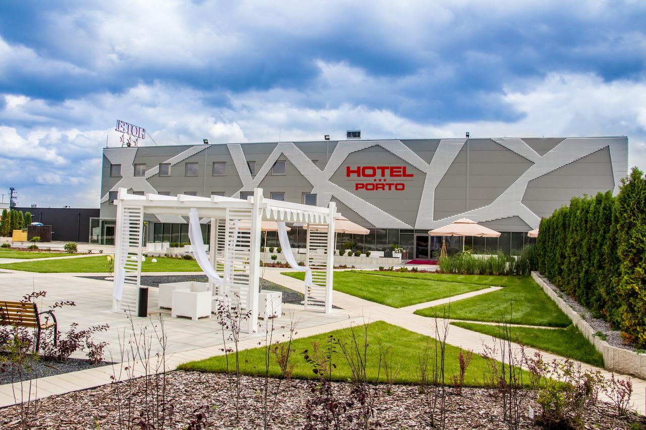 Hotel Porto Radomsko Luaran gambar